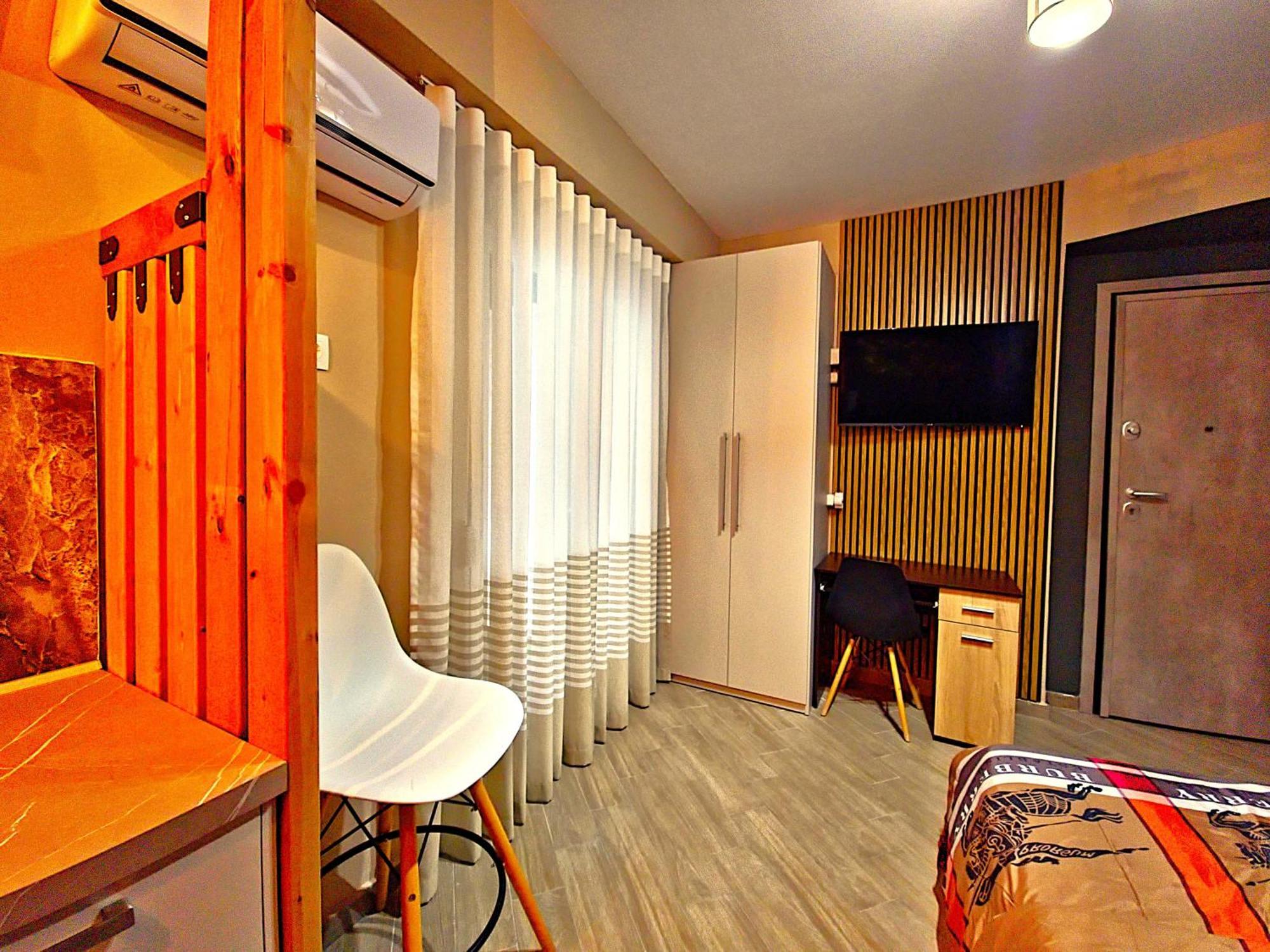 Gpxclr Microluxesuite Apartment *